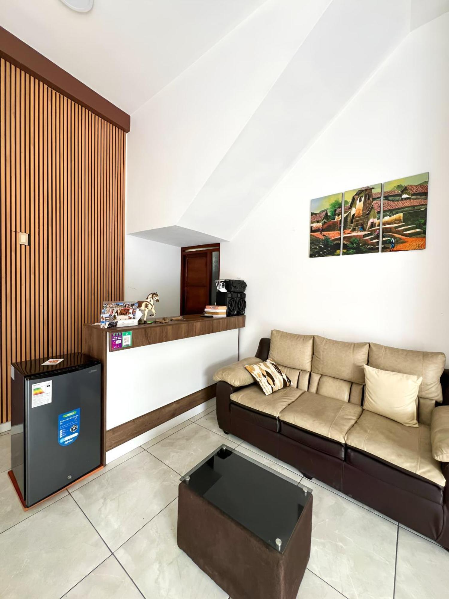 Golden Paris Hotel "Descuentos Junio" Ayacucho Eksteriør bilde