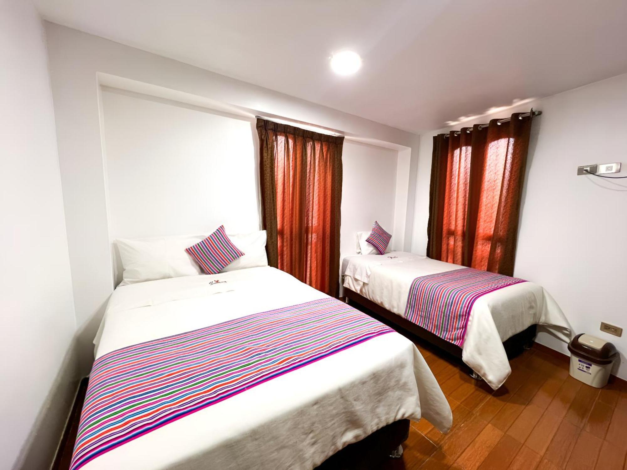 Golden Paris Hotel "Descuentos Junio" Ayacucho Eksteriør bilde