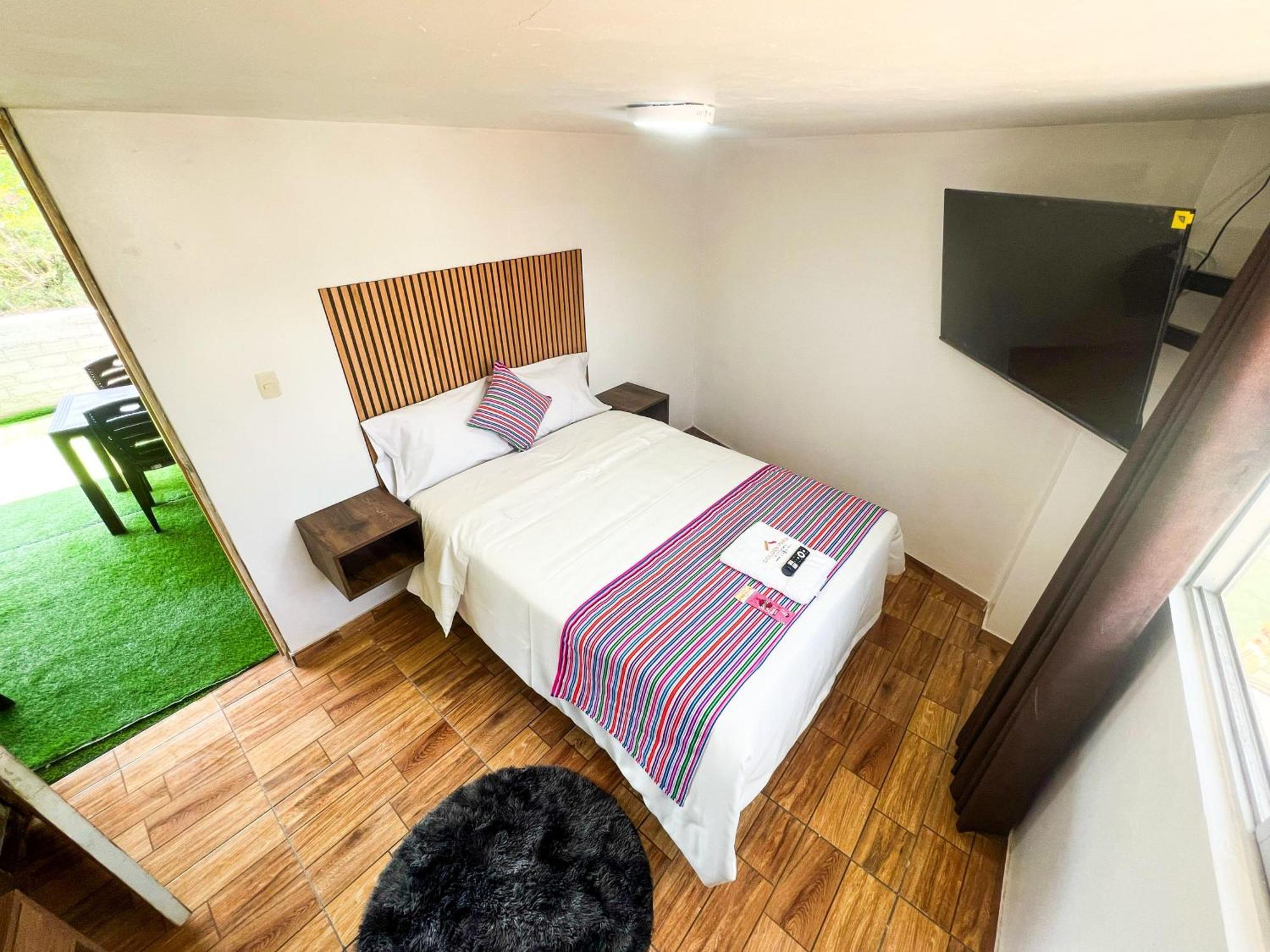 Golden Paris Hotel "Descuentos Junio" Ayacucho Eksteriør bilde