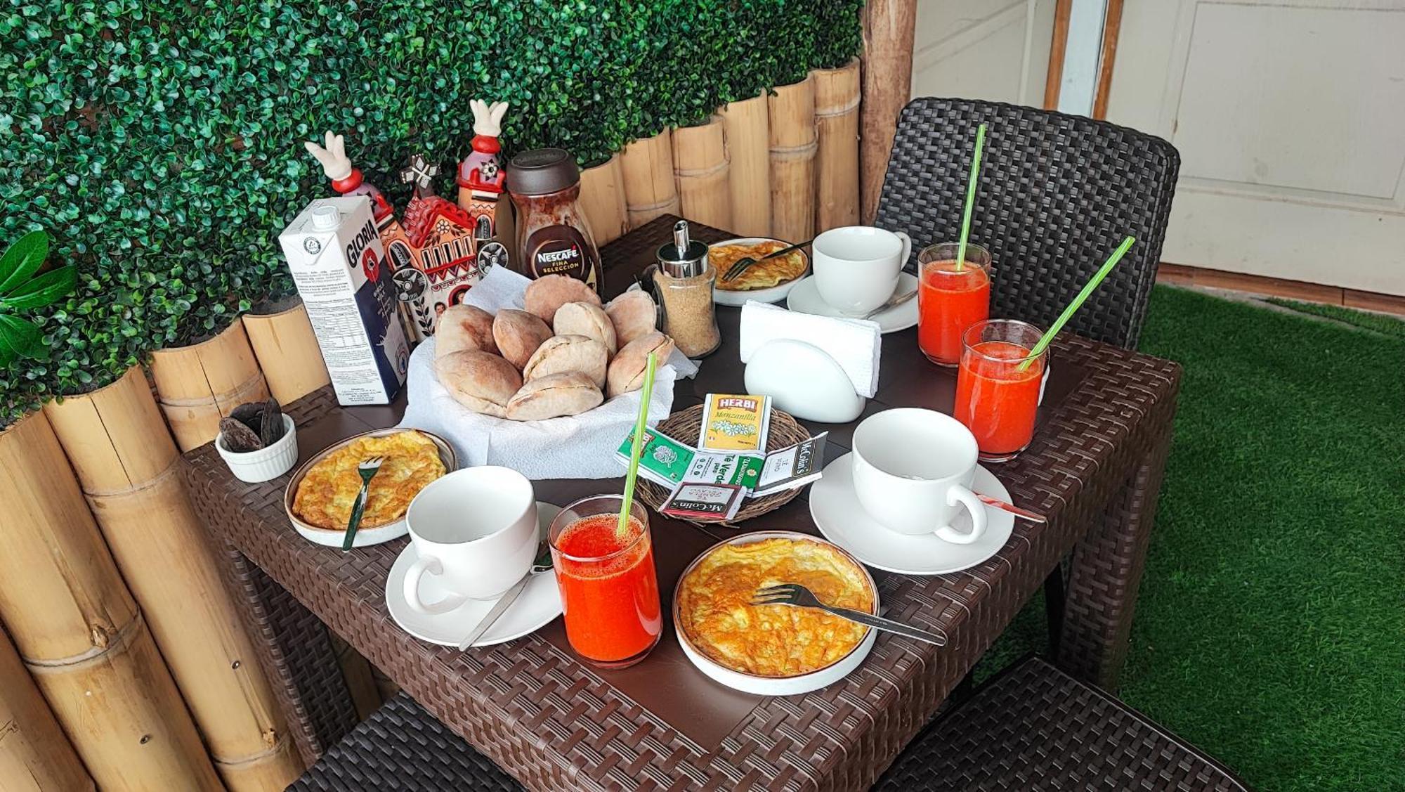Golden Paris Hotel "Descuentos Junio" Ayacucho Eksteriør bilde
