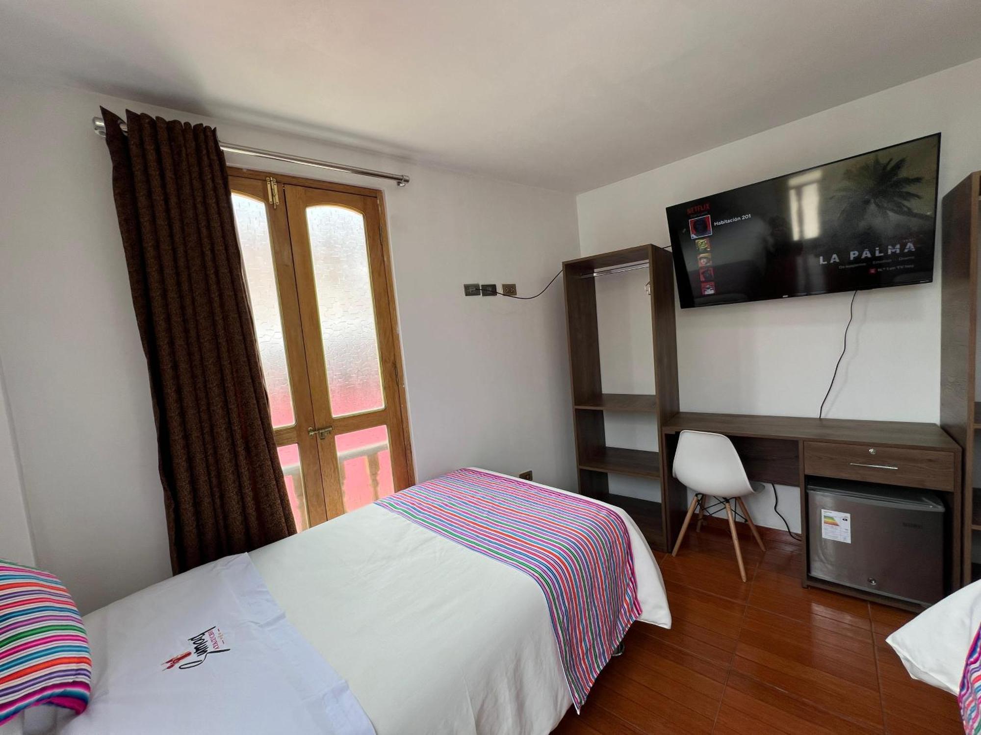 Golden Paris Hotel "Descuentos Junio" Ayacucho Eksteriør bilde